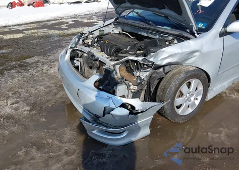 2008 Toyota Corolla S z USA, uszkodzony, nr VIN 2T1BR32E48C900460